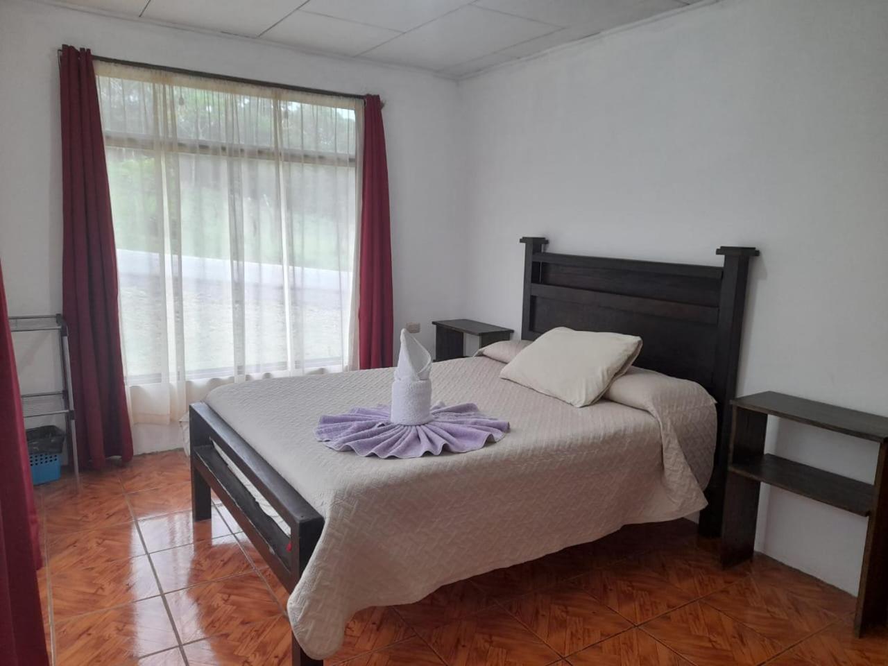 Twin Palms Lodge Monteverde Ruang foto